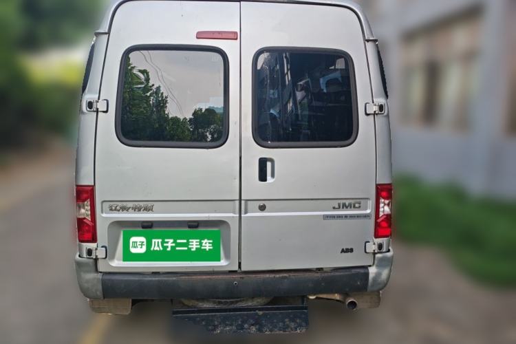 Used JMC Transit 2019 2.8T Commercial Version Long Wheelbase Mid-Roof 6-Seater Rear Single Tire China VI Emission Standard – JX493 Rear