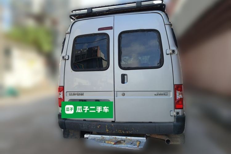Used JMC Transit 2019 2.8T Commercial Version Short Wheelbase Mid-Roof 6-Seater China VI JX493 Rear