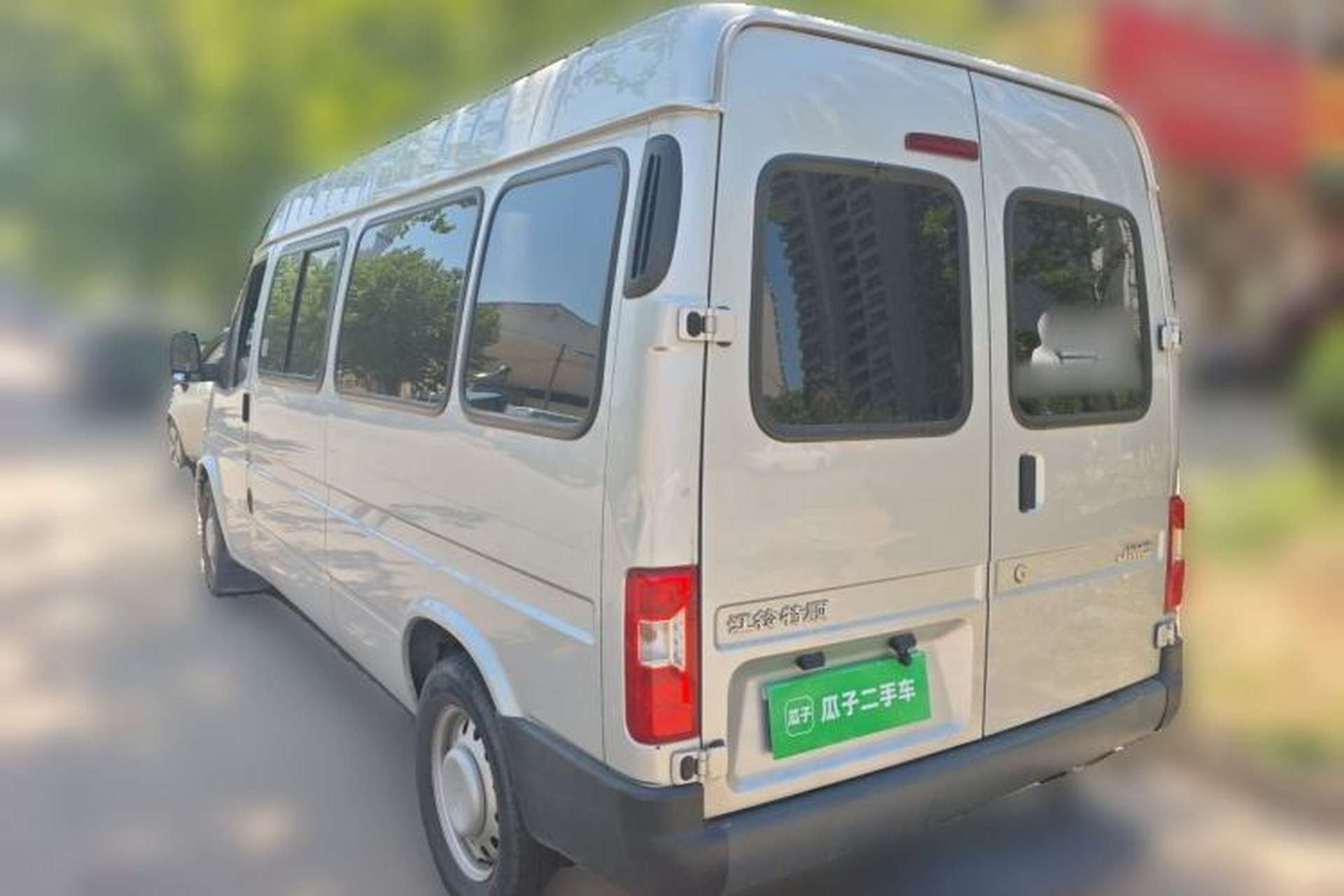 Used JMC Transit 2019 2.8T Commercial Version Long Wheelbase Mid-Roof 6-Seater Rear Single Tire China VI Emission Standard – JX493 Rear Left 45 Deg