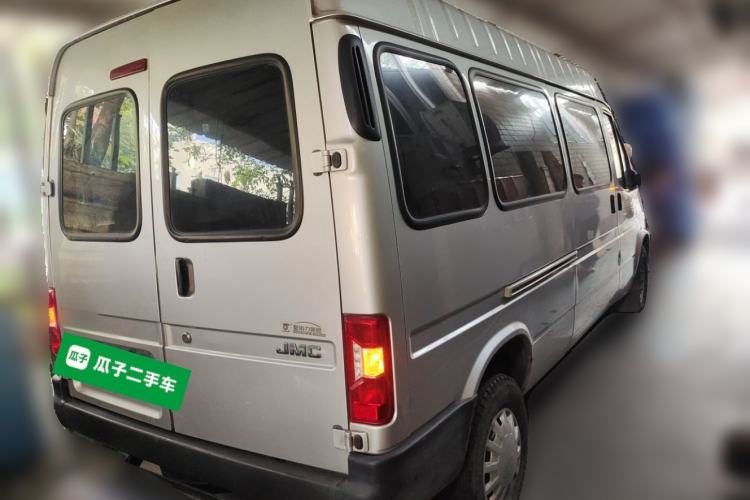 Used JMC Transit 2019 2.8T Commercial Version Long Wheelbase Mid-Roof 6-Seater Rear Single Tire China VI Emission Standard – JX493 Rear Right 45 Deg
