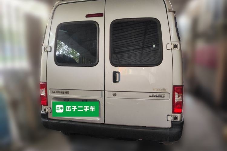 Used JMC Transit 2019 2.8T Commercial Version Long Wheelbase Mid-Roof 6-Seater Rear Single Tire China VI Emission Standard – JX493 Rear
