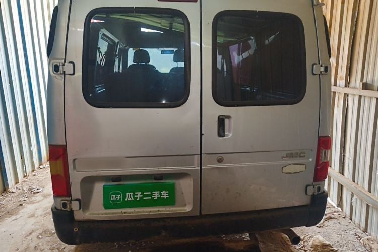 Used JMC Transit 2019 2.8T Commercial Version Short Wheelbase Mid-Roof 6-Seater China VI JX493 Rear