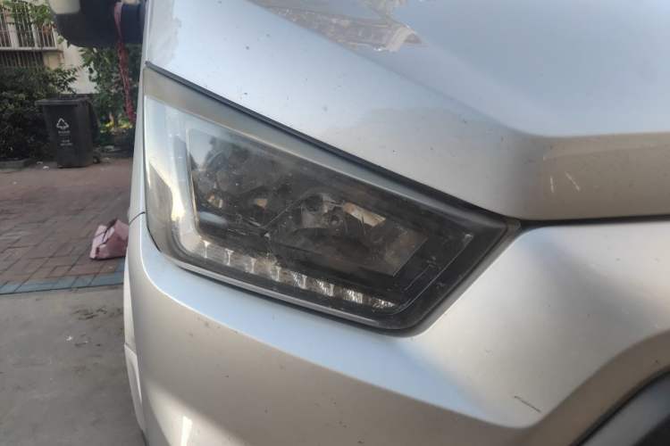 Used JMC Transit  Right Front Headlight