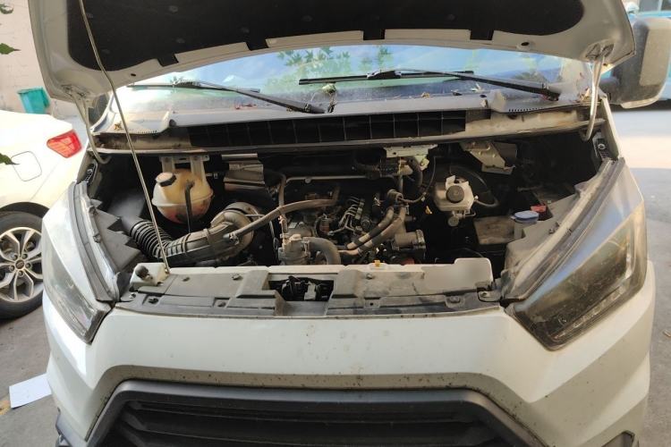 Used JMC Transit  Engine Bay