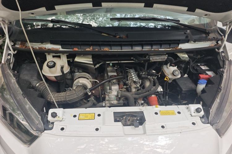 Used JMC Transit  Engine Bay