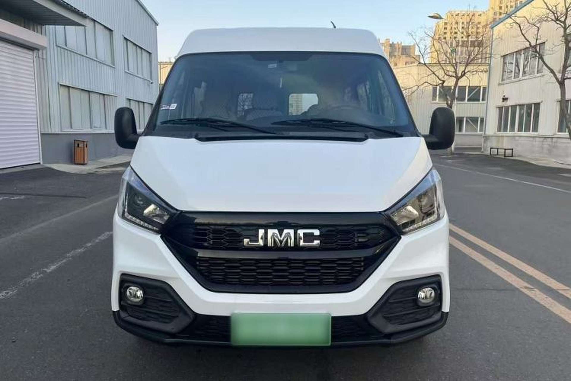 Used JMC Transit 2019 2.8T Commercial Version Short Wheelbase Mid-Roof 6-Seater China VI JX493 Exterior 1