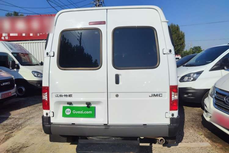 Used JMC Transit 2019 2.8T Commercial Version Long Wheelbase Mid-Roof 6-Seater Rear Single Tire China VI Emission Standard – JX493 Exterior 4