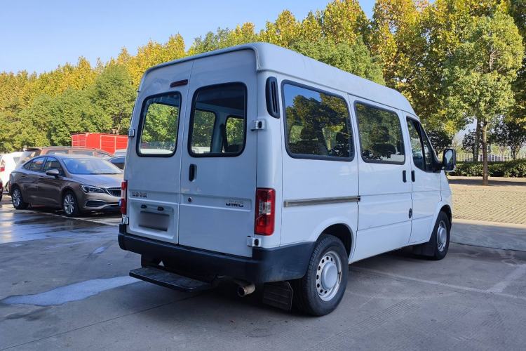 Used JMC Transit 2019 2.8T Commercial Version Short Wheelbase Mid-Roof 6-Seater China VI JX493 Exterior 5