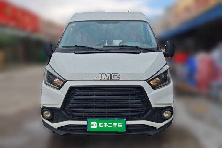 Used JMC Transit 2019 2.8T Commercial Version Long Wheelbase Mid-Roof 6-Seater Rear Single Tire China VI Emission Standard – JX493 Front