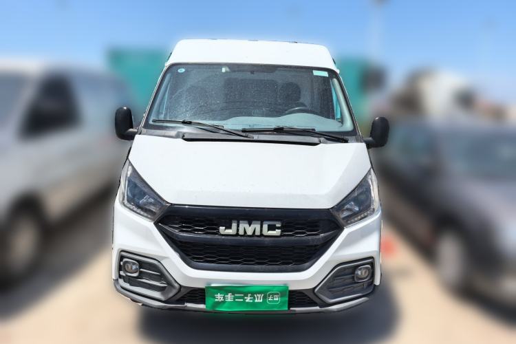 Used JMC Transit 2019 2.8T Commercial Version Short Wheelbase Mid-Roof 3-Seater China VI Standard JX493 Front