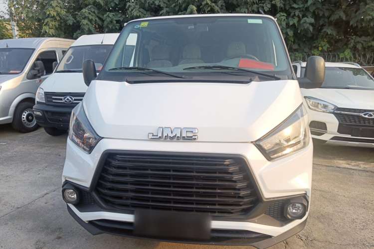 Used JMC Transit 2019 2.8T Commercial Version Short Wheelbase Low Roof 6-Seater China VI Emission Standard JX493 Front
