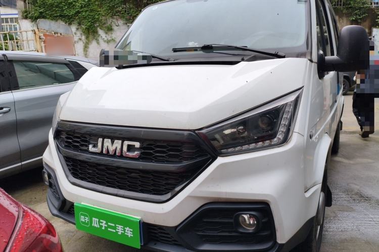 Used JMC Transit 2019 2.8T Commercial Version Short Wheelbase Low Roof 6-Seater China VI Emission Standard JX493 Front