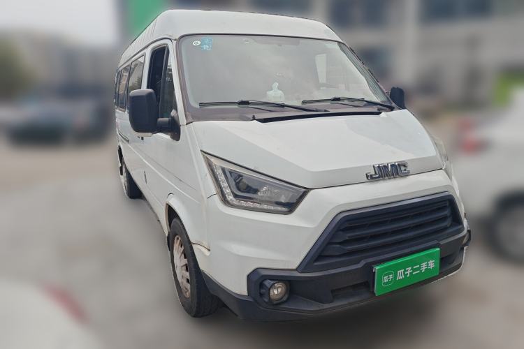Used JMC Transit 2019 2.8T Commercial Version Long Wheelbase Mid-Roof 6-Seater Rear Single Tire China VI Emission Standard – JX493 Front Right 45 Deg