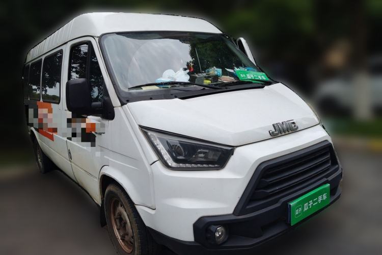 Used JMC Transit  Front Right 45 Deg