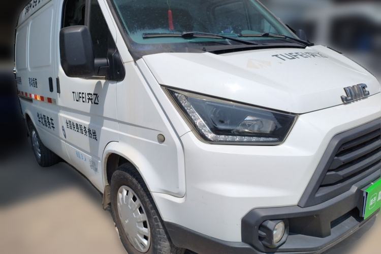 Used JMC Transit 2019 2.8T Commercial Version Short Wheelbase Mid-Roof 3-Seater China VI Standard JX493 Front Right 45 Deg