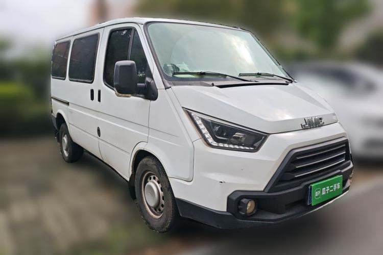 Used JMC Transit 2019 2.8T Commercial Version Short Wheelbase Mid-Roof 3-Seater China VI Standard JX493 Front Right 45 Deg