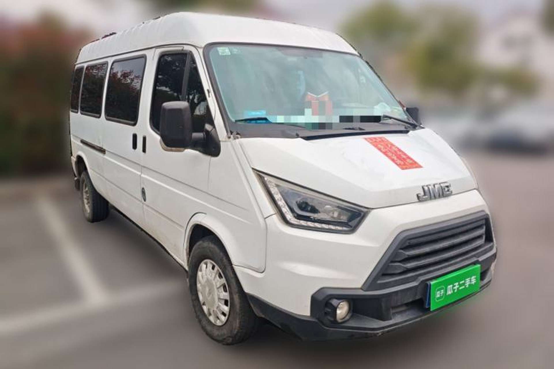 Used JMC Transit 2019 2.8T Commercial Version Long Wheelbase Mid-Roof 6-Seater Rear Single Tire China VI Emission Standard – JX493 Front Right 45 Deg