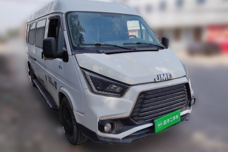 Used JMC Transit 2019 2.8T Commercial Version Long Wheelbase Mid-Roof 6-Seater Rear Single Tire China VI Emission Standard – JX493 Front Right 45 Deg