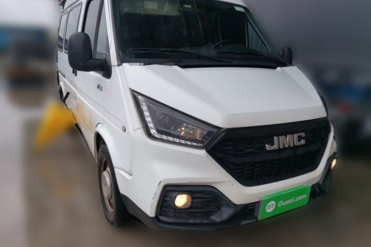 Used JMC Transit 2019 2.8T Commercial Version Short Wheelbase Mid-Roof 6-Seater China VI JX493 Front Right 45 Deg