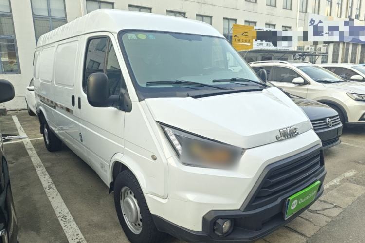 Used JMC Transit 2019 2.8T Commercial Version Long Wheelbase Mid-Roof 3-Seater Rear Single Tire China VI Emission Standard – JX493 Front Right 45 Deg