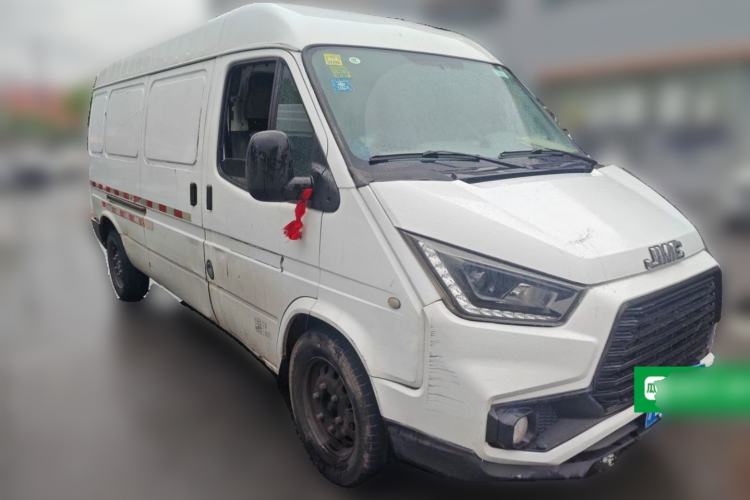 Used JMC Transit 2019 2.8T Commercial Version Long Wheelbase Mid-Roof 3-Seater Rear Single Tire China VI Emission Standard – JX493 Front Right 45 Deg