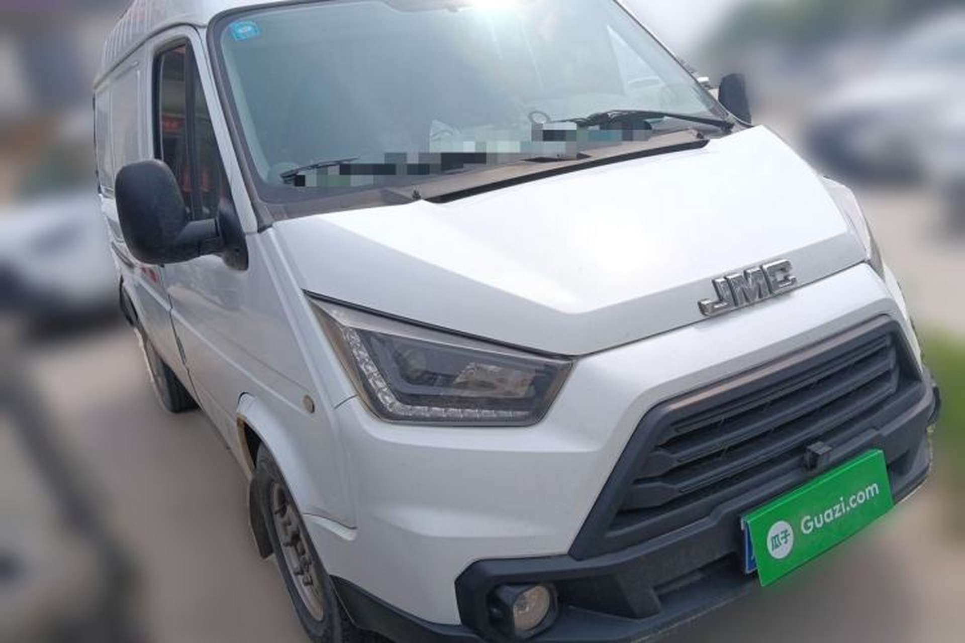 Used JMC Transit 2019 2.8T Commercial Version Short Wheelbase Mid-Roof 3-Seater China VI Standard JX493 Front Right 45 Deg