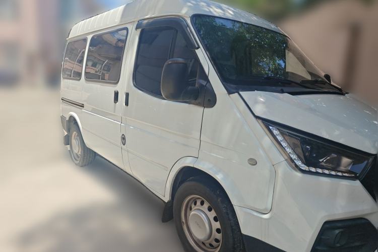 Used JMC Transit 2019 2.8T Commercial Version Short Wheelbase Mid-Roof 6-Seater China VI JX493 Front Right 45 Deg