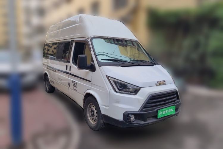 Used JMC Transit 2019 2.8T Commercial Version Long Wheelbase High Roof 6-Seater Rear Single Tire China VI Emission Standard – JX493 Front Right 45 Deg
