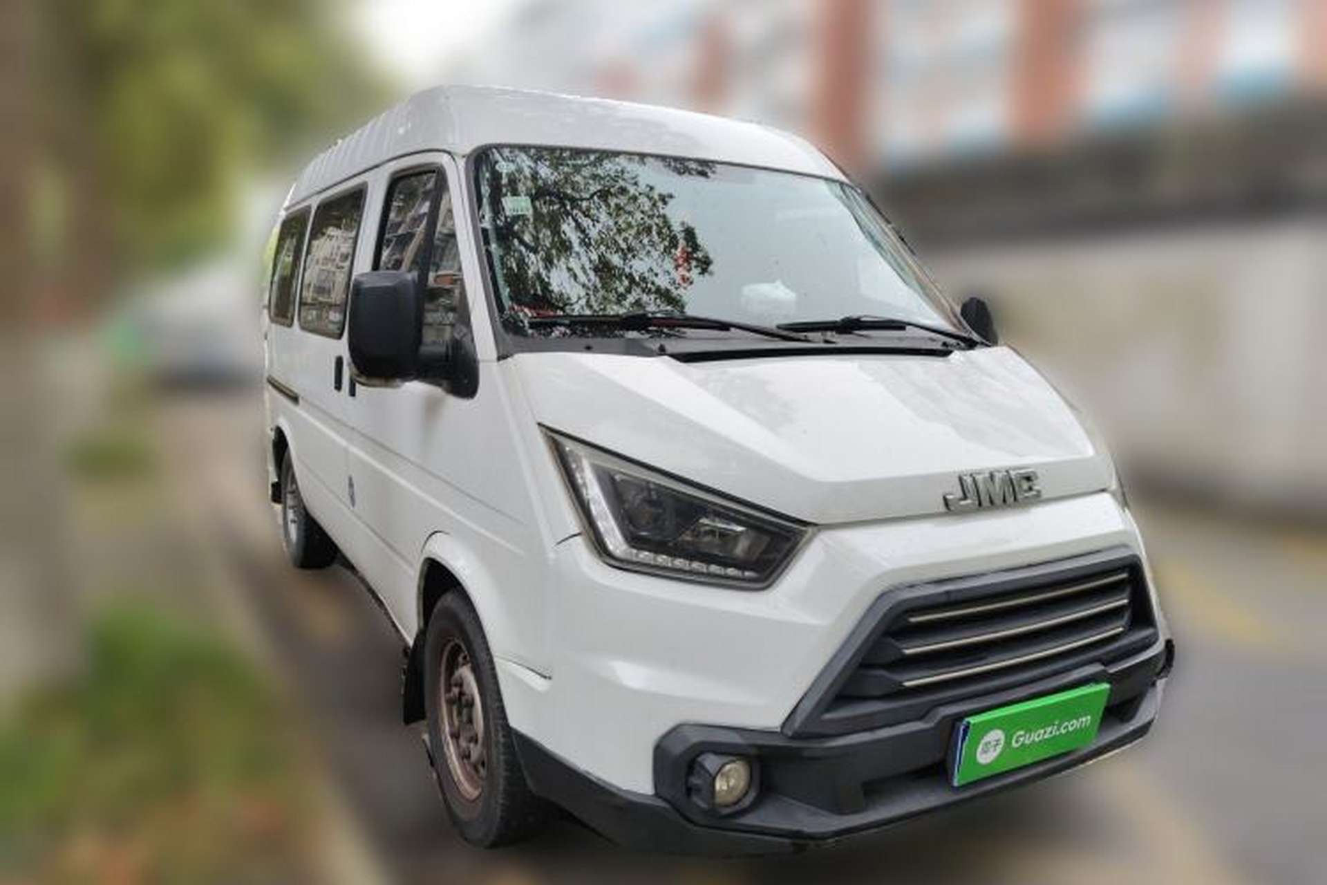 Used JMC Transit 2019 2.8T Commercial Version Short Wheelbase Mid-Roof 6-Seater China VI JX493 Front Right 45 Deg