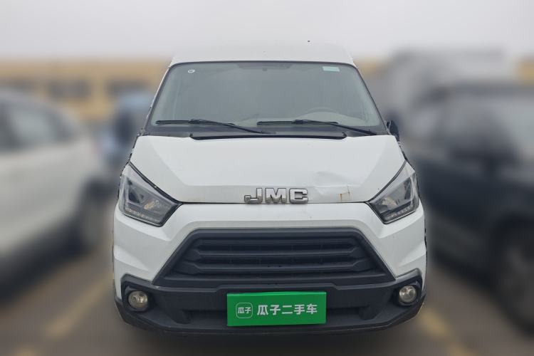 Used JMC Transit 2019 2.8T Commercial Version Short Wheelbase Mid-Roof 3-Seater China VI Standard JX493 Front