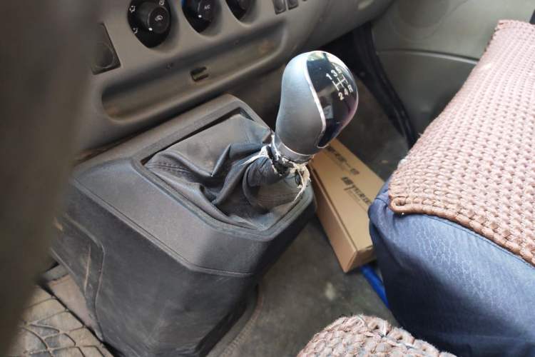 Used JMC Transit  Gear Lever