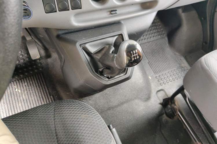 Used JMC Transit  Gear Lever