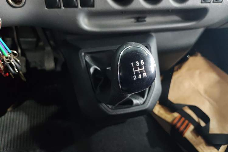 Used JMC Transit  Gear Lever
