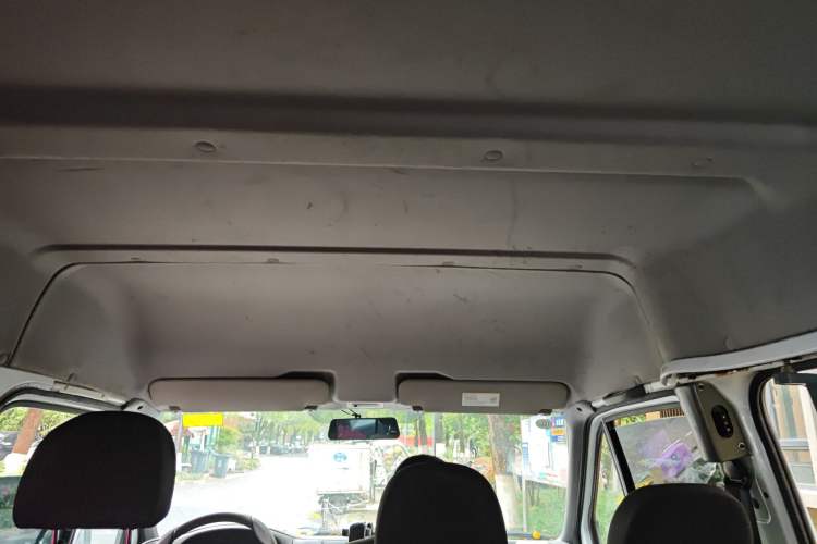 Used JMC Transit 2019 2.8T Commercial Version Short Wheelbase Mid-Roof 6-Seater China VI JX493 Headliner
