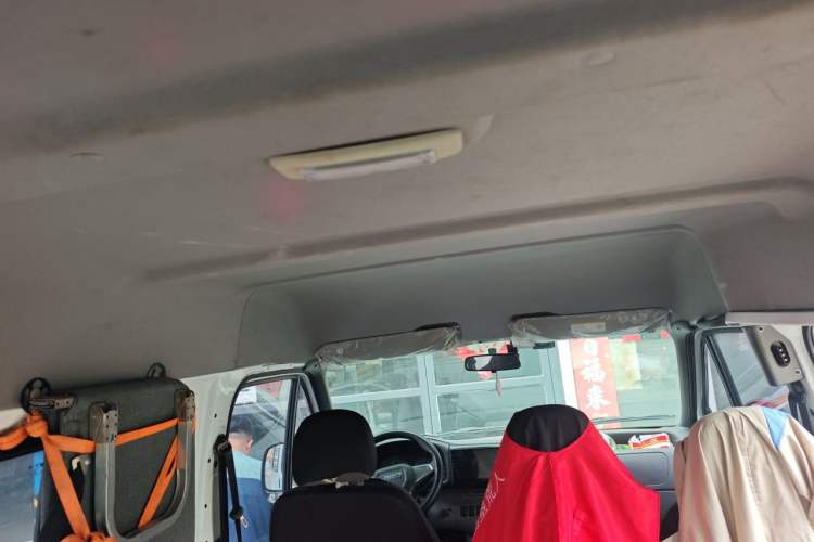 Used JMC Transit 2019 2.8T Commercial Version Short Wheelbase Mid-Roof 6-Seater China VI JX493 Headliner