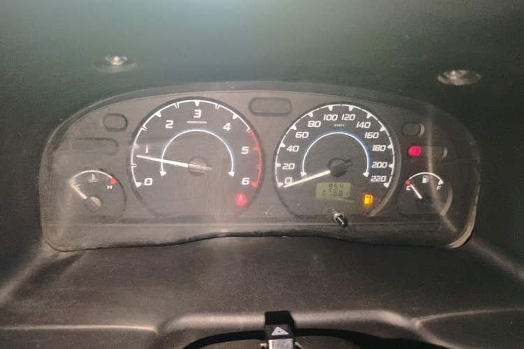 Used JMC Transit 2019 2.8T Commercial Version Long Wheelbase Mid-Roof 6-Seater Rear Single Tire China VI Emission Standard – JX493 Instrument Cluster