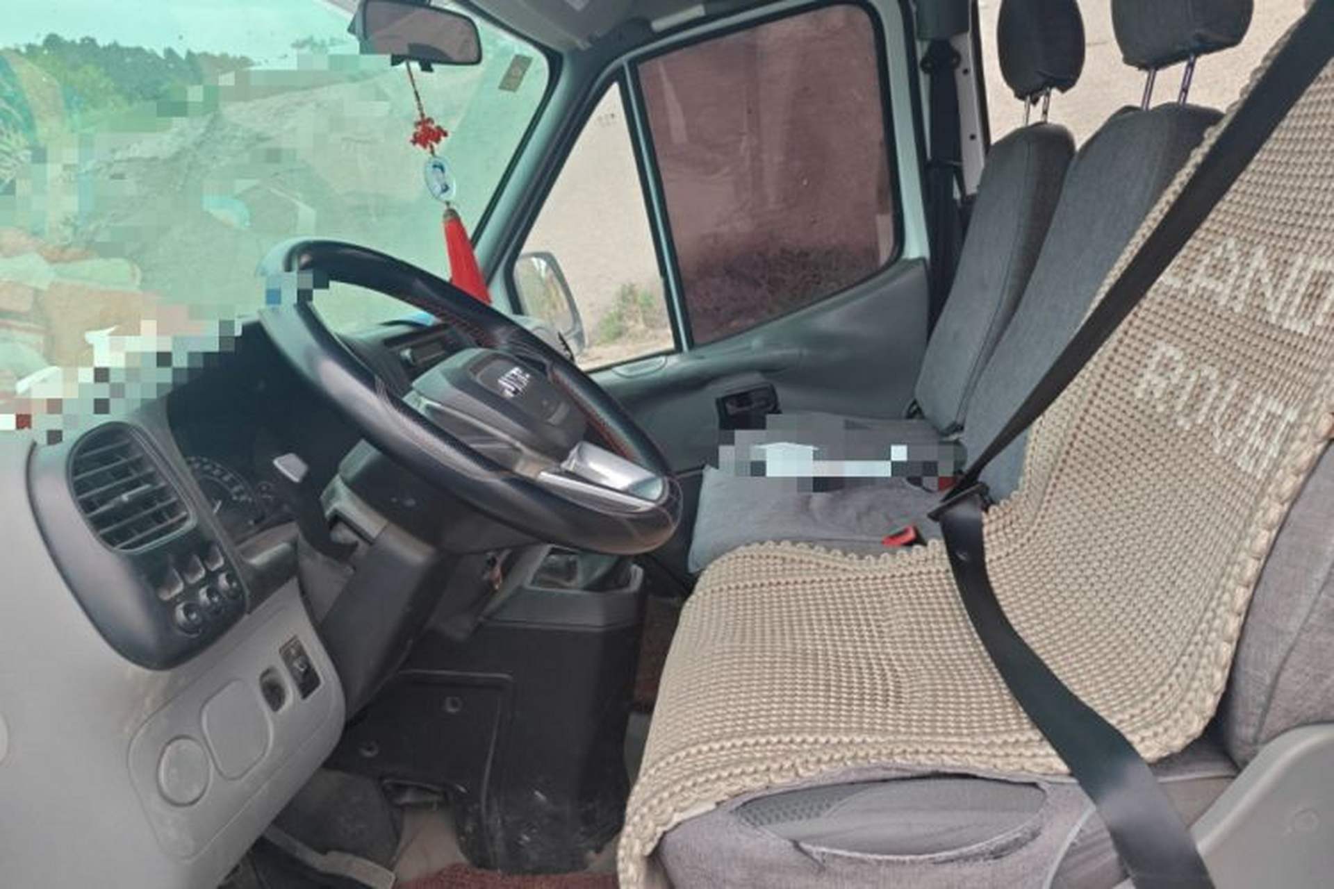 Used JMC Transit 2019 2.8T Commercial Version Short Wheelbase Mid-Roof 6-Seater China VI JX493 Left Front Seat
