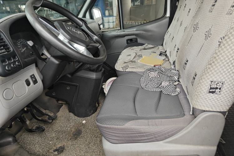 Used JMC Transit 2019 2.8T Commercial Version Short Wheelbase Mid-Roof 6-Seater China VI JX493 Left Front Seat