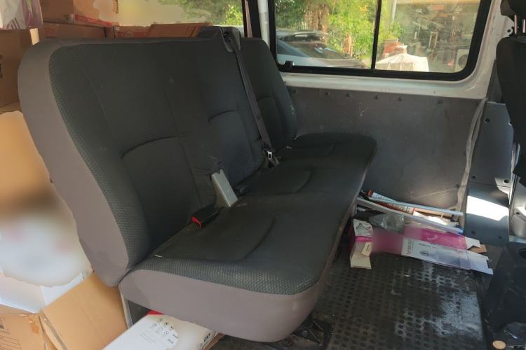 Used JMC Transit 2019 2.8T Commercial Version Short Wheelbase Mid-Roof 6-Seater China VI JX493 Left Rear Seat