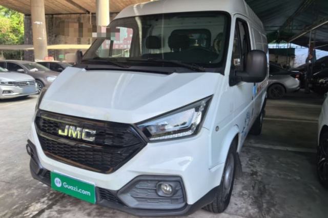 Used JMC Transit 2019 2.8T Commercial Version Short Wheelbase Mid-Roof 3-Seater China VI Standard JX493
