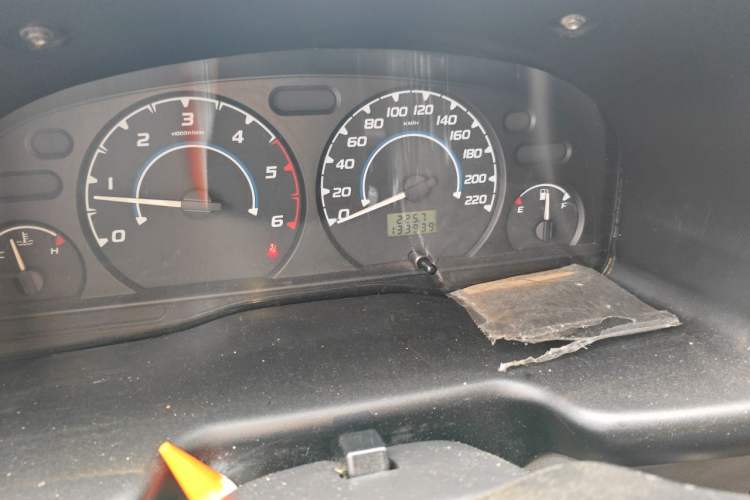 Used JMC Transit  Odometer Close Up