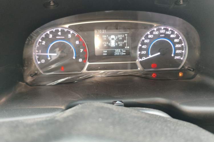 Used JMC Transit 2019 2.8T Commercial Version Short Wheelbase Low Roof 6-Seater China VI Emission Standard JX493 Odometer Close Up