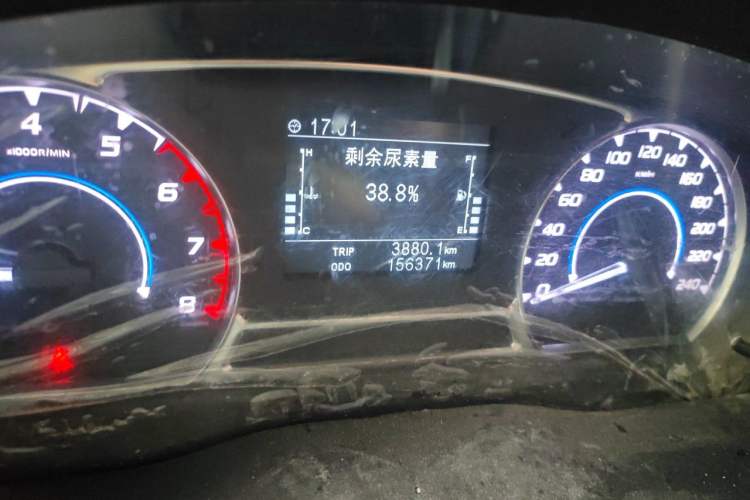 Used JMC Transit 2019 2.8T Commercial Version Long Wheelbase Mid-Roof 3-Seater Rear Single Tire China VI Emission Standard – JX493 Odometer Close Up