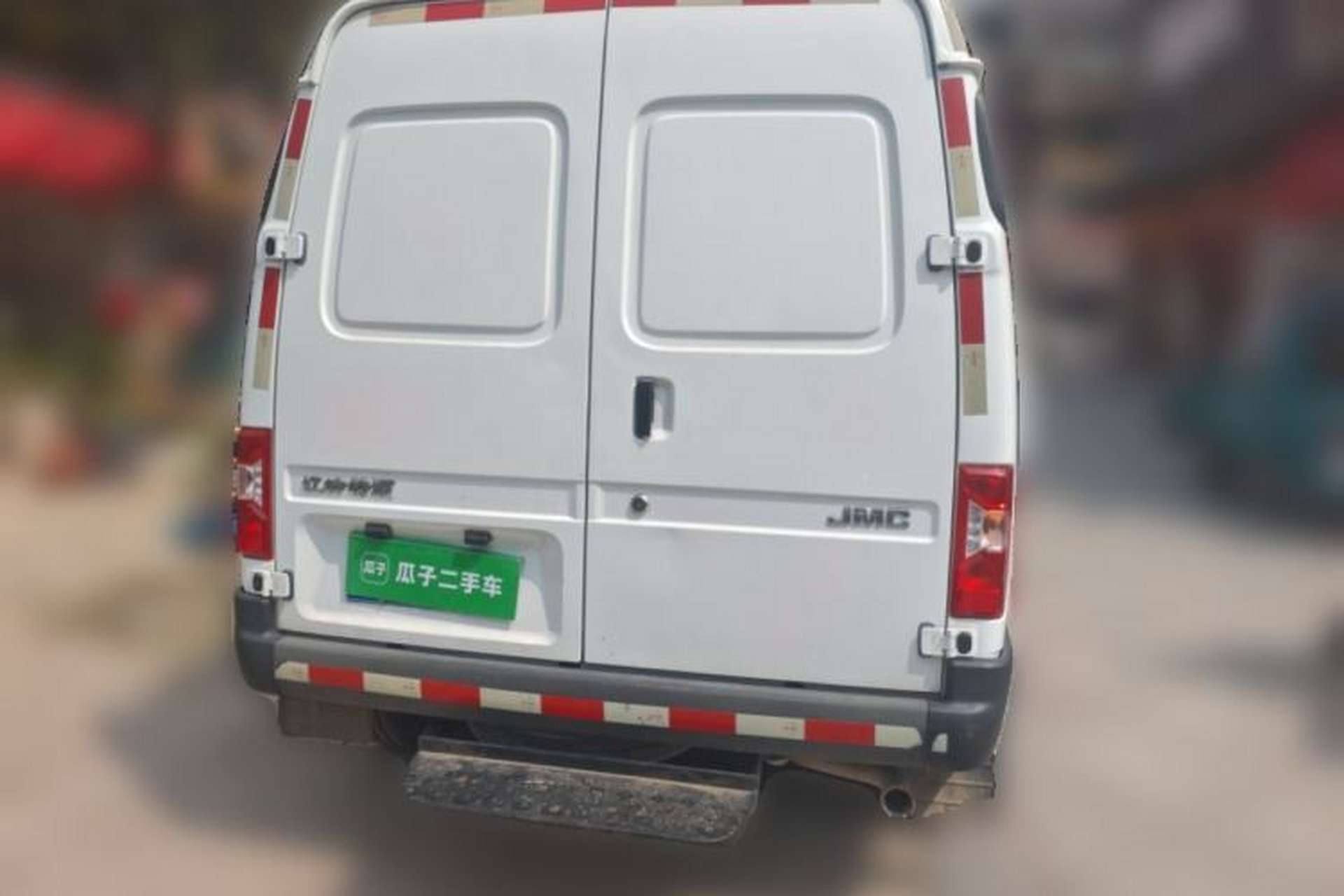 Used JMC Transit 2019 2.8T Commercial Version Short Wheelbase Mid-Roof 3-Seater China VI Standard JX493 Rear