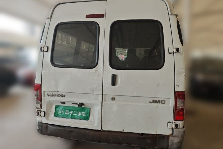 Used JMC Transit 2019 2.8T Commercial Version Short Wheelbase Mid-Roof 6-Seater China VI JX493 Rear