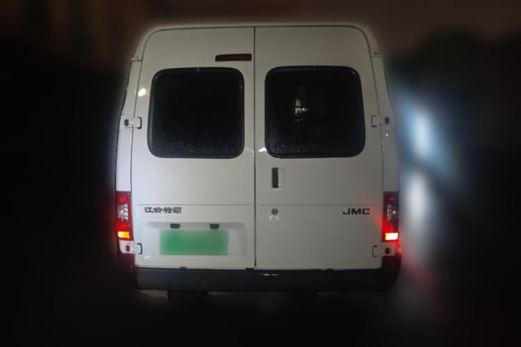 Used JMC Transit 2019 2.8T Commercial Version Long Wheelbase Mid-Roof 6-Seater Rear Single Tire China VI Emission Standard – JX493 Rear