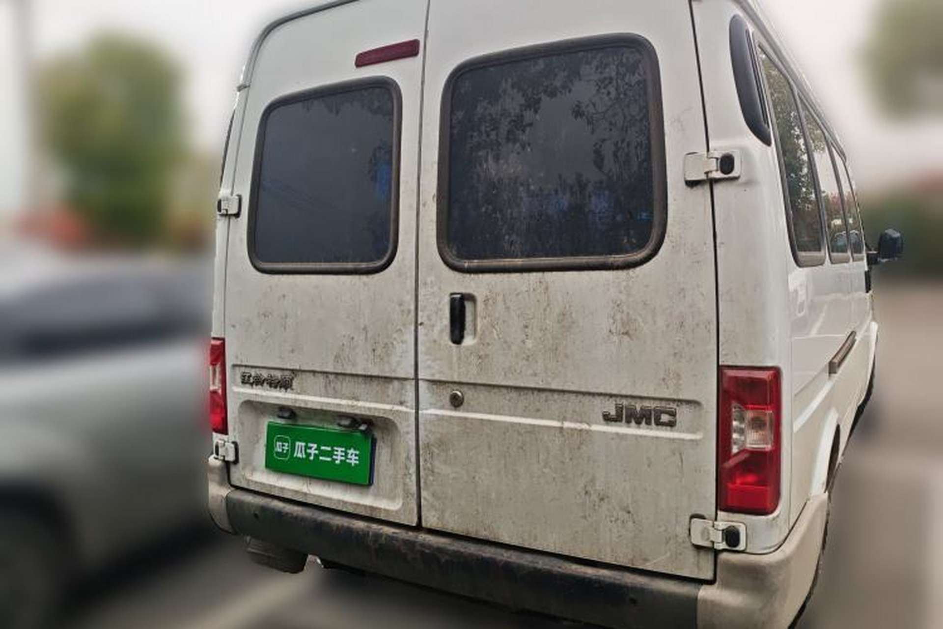 Used JMC Transit 2019 2.8T Commercial Version Long Wheelbase Mid-Roof 6-Seater Rear Single Tire China VI Emission Standard – JX493 Rear
