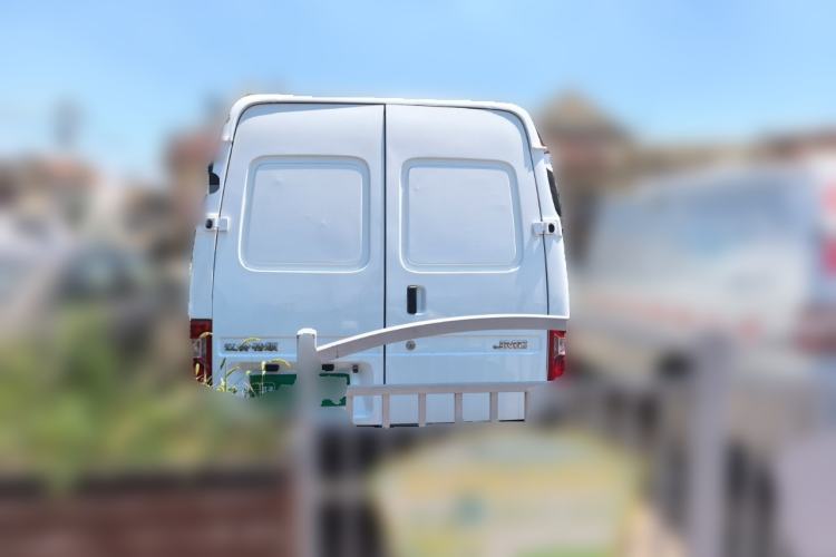 Used JMC Transit 2019 2.8T Commercial Version Short Wheelbase Mid-Roof 3-Seater China VI Standard JX493 Rear