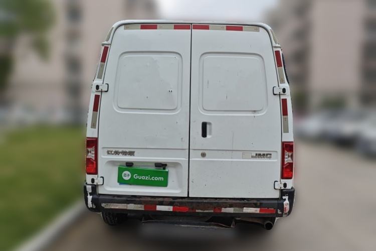 Used JMC Transit 2019 2.8T Commercial Version Short Wheelbase Mid-Roof 3-Seater China VI Standard JX493 Rear