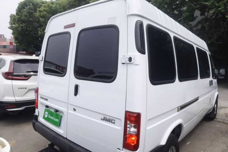 Used JMC Transit 2019 2.8T Commercial Version Long Wheelbase Mid-Roof 6-Seater Rear Single Tire China VI Emission Standard – JX493 Rear
